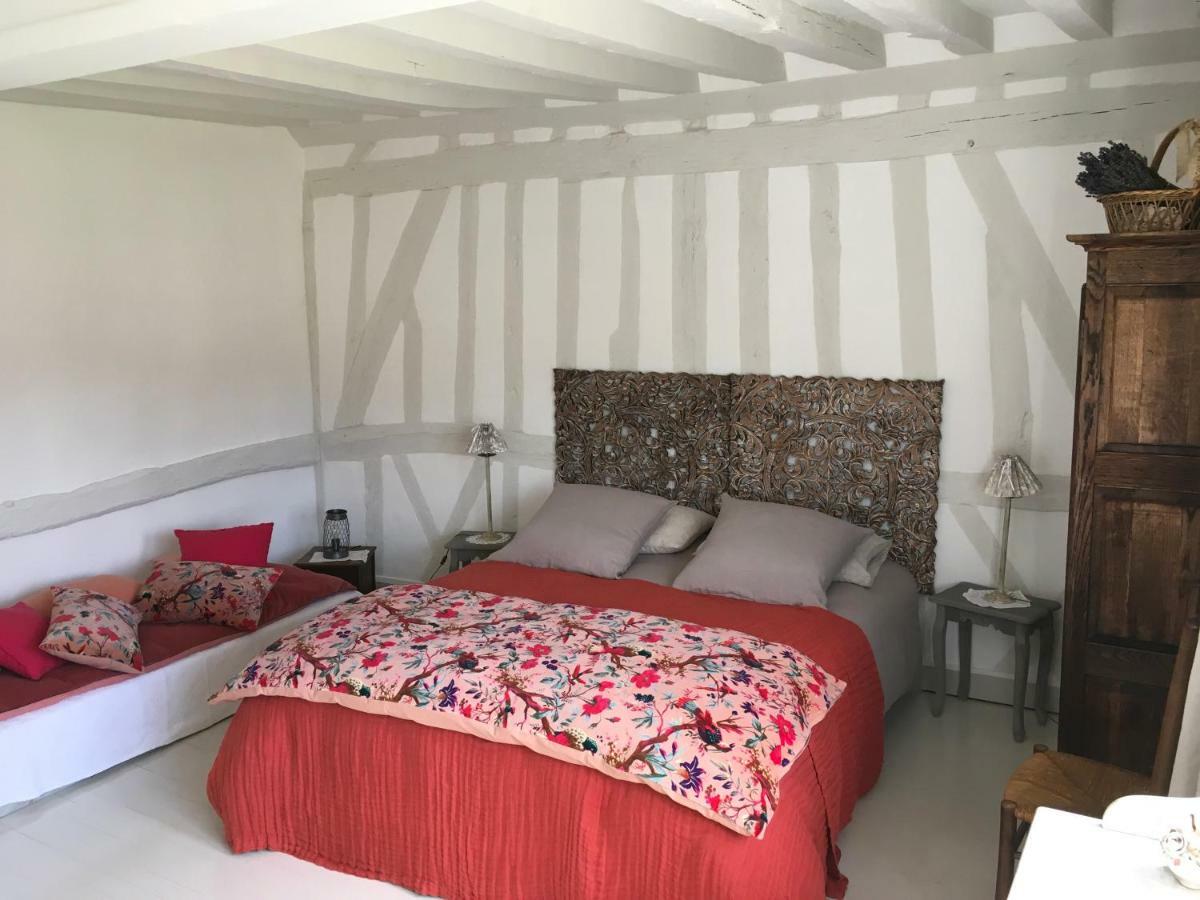 L'Atelier De Tess Bed and Breakfast Le Bec-Hellouin Eksteriør billede