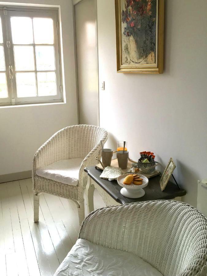 L'Atelier De Tess Bed and Breakfast Le Bec-Hellouin Eksteriør billede